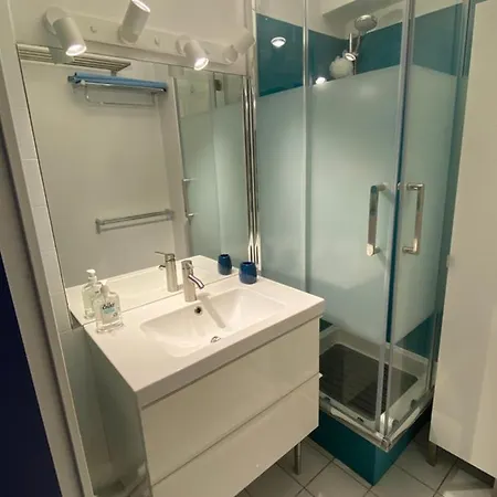 Port Apartment